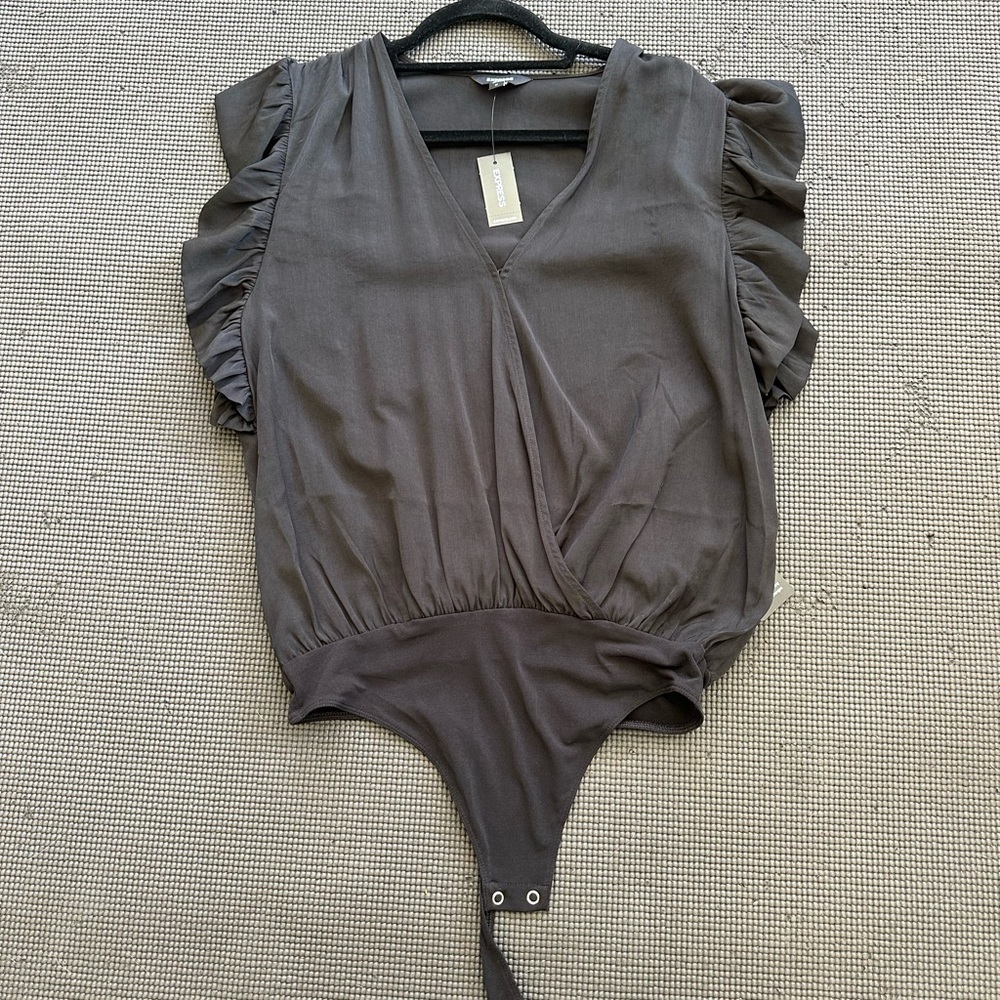 Express Bodysuit size M